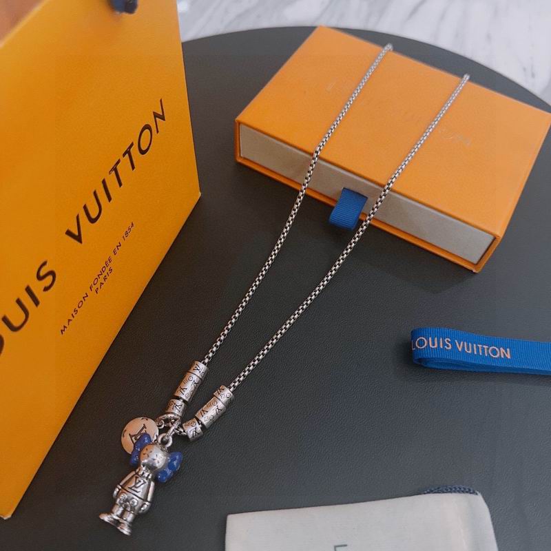LV Necklace 11yxx48